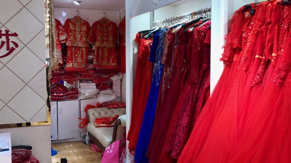The Conversation: Chinese brides wear as many as five dresses